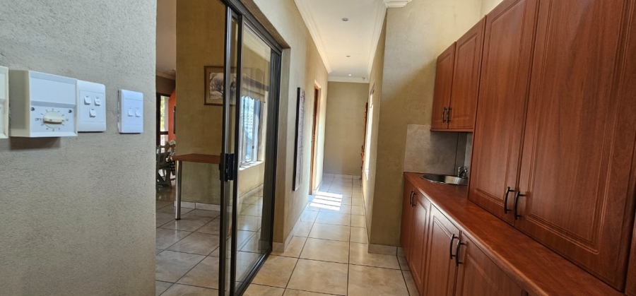 2 Bedroom Property for Sale in Wigwam North West